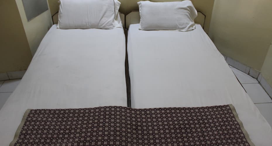 Hotel Bhagyoday & Guest House, Ahmedabad 3